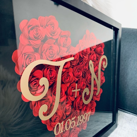 Roses heart shadow box - Picture 5 of 16